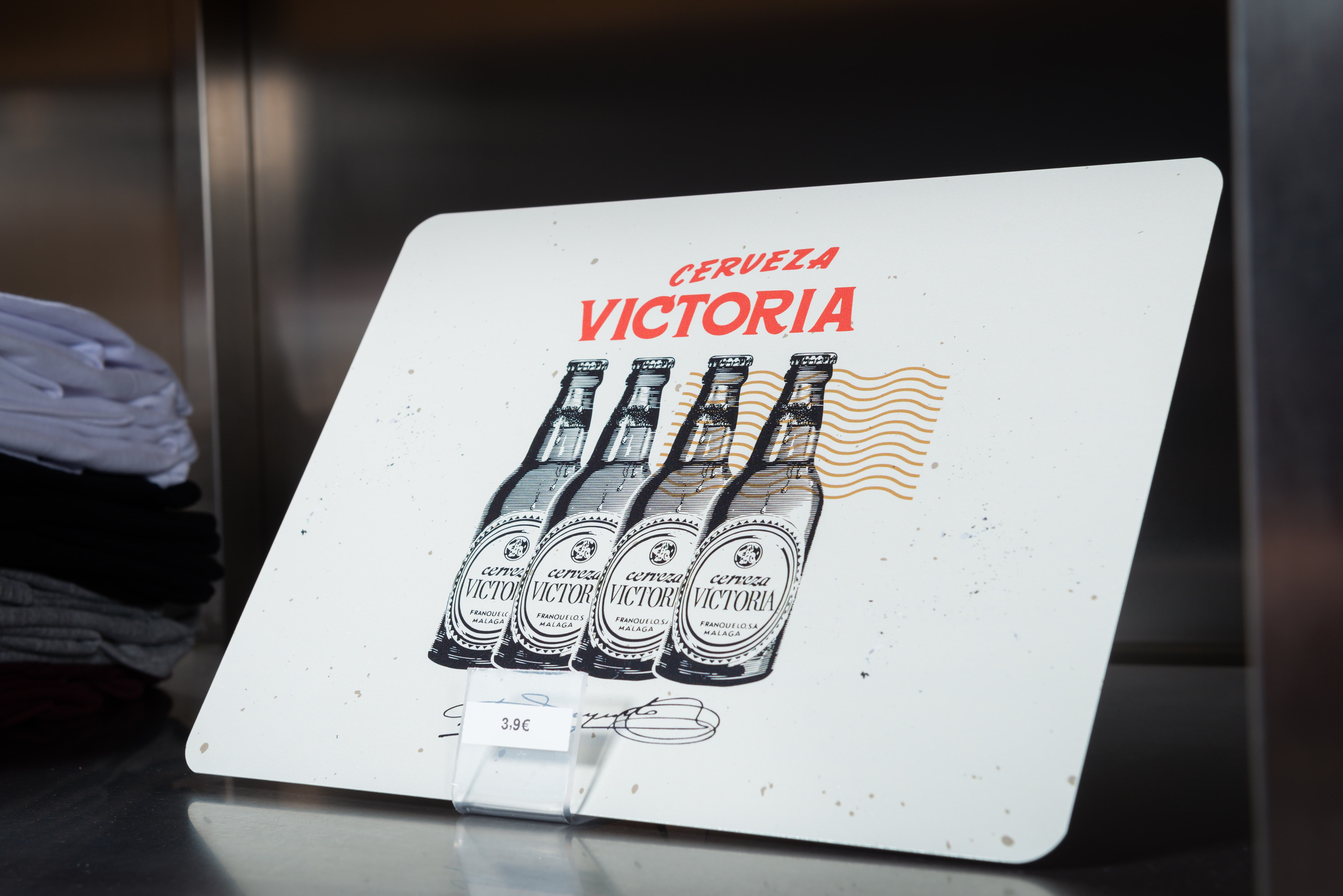 Se estrena la tienda de la fábrica Victoria